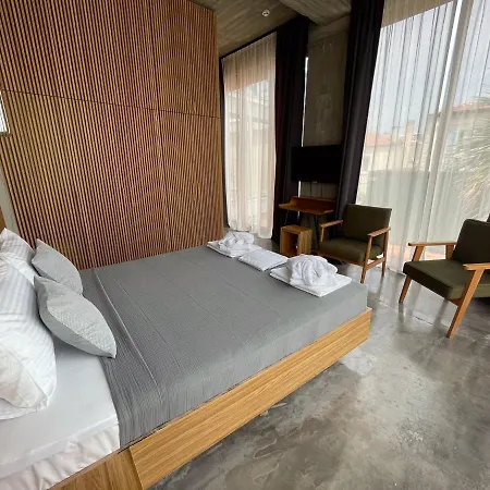 Otel Warszawski *