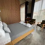Hotel Warszawski *