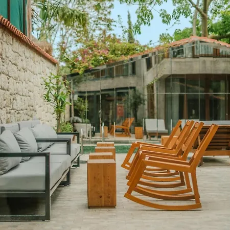 Warszawski Hotel Alaçatı