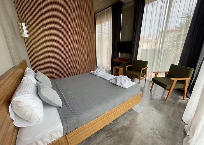 Otel Warszawski *